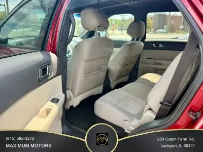 2013 Ford Explorer Base photo 5