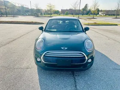 2015 MINI Cooper Base photo 2