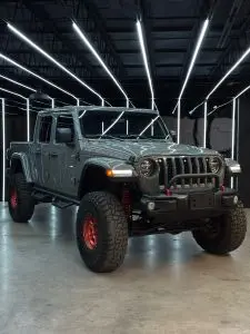 2021 Jeep Gladiator Rubicon photo 2