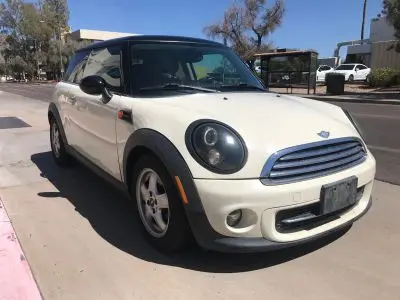2011 MINI Cooper Base photo 5