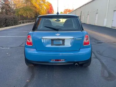 2013 MINI Cooper Base photo 4