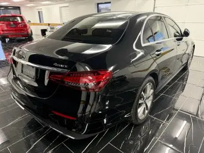 2021 Mercedes-Benz E-Class E450 4MATIC photo 3