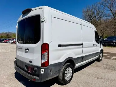 2019 Ford Transit 250 Med Roof Sliding Pass. 148 WB photo 5