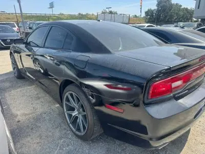 2013 Dodge Charger R/T photo 4