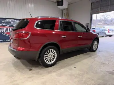 2012 Buick Enclave Convenience AWD photo 4