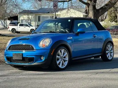 2012 MINI Cooper S photo 5