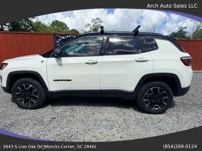 2020 Jeep Compass Trailhawk 4X4 photo 3
