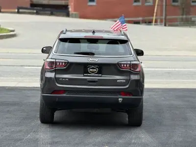2018 Jeep Compass Latitude 4WD photo 4