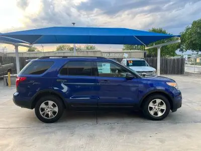 2013 Ford Explorer Base photo 5