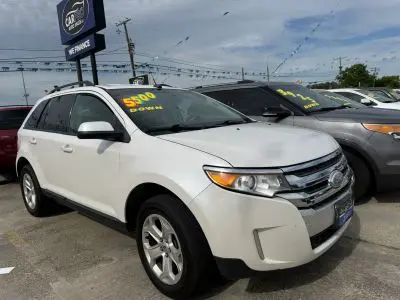 2009 Ford Edge SEL photo 2