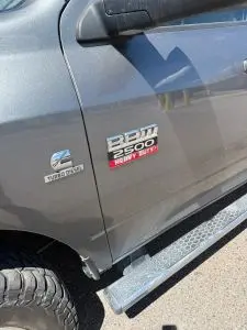 2012 RAM 2500 SLT 4X4 Crew Cab SWB photo 5