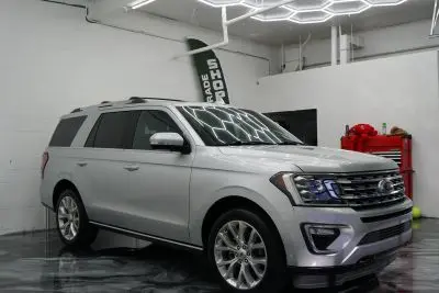 2019 Ford Expedition Limited 4X4 photo 4