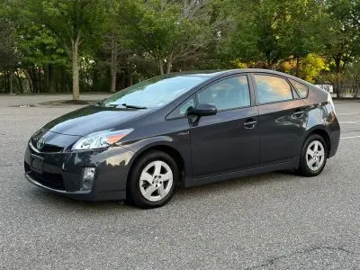 2010 Toyota Prius IV photo 5
