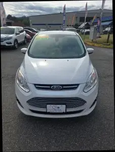 2015 Ford C-Max Energi SEL photo 2