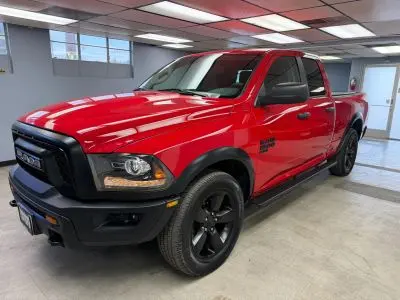 2020 RAM 1500 Classic Warlock Quad Cab 6'4 photo 5
