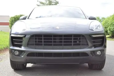 2017 Porsche Macan S photo 2