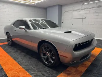 2018 Dodge Challenger SXT Plus photo 4