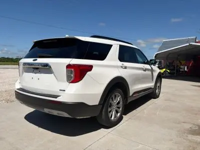 2020 Ford Explorer XLT 4WD photo 5