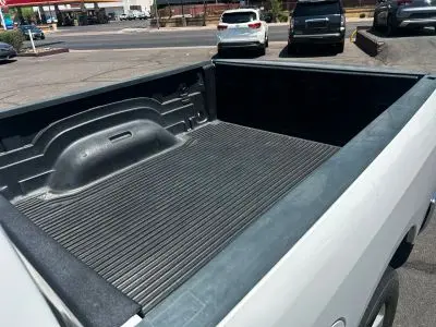 2017 RAM 1500 SLT Quad Cab 6'4 photo 4