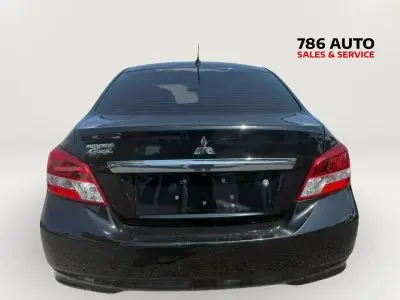 2020 Mitsubishi Mirage ES CVT photo 4