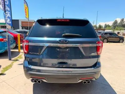 2019 Ford Explorer Platinum 4WD photo 4