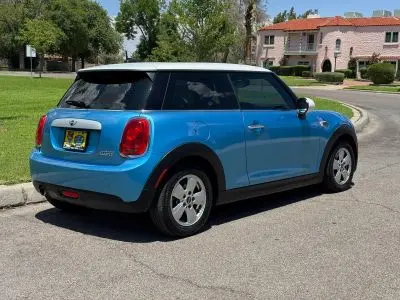 2015 MINI Cooper Base photo 3