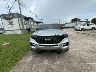 2020 Ford Explorer ST 4WD photo 5