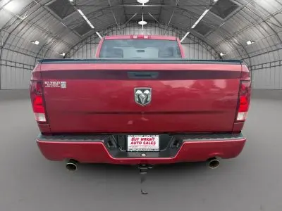 2012 RAM 1500 Express Regular Cab SWB photo 4