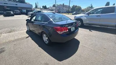 2015 Chevrolet Cruze 1LT Auto photo 5
