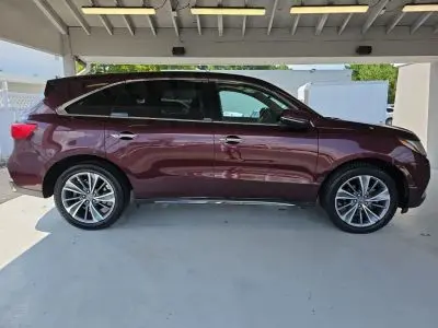 2017 Acura MDX w/Technology Package photo 2