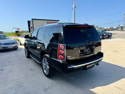 2012 GMC Yukon Denali - AWD photo 4