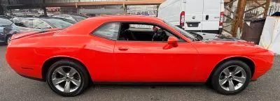 2018 Dodge Challenger SXT photo 5