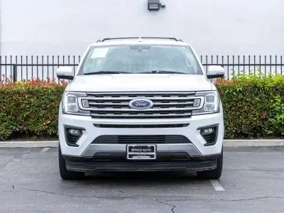 2020 Ford Expedition XLT photo 2