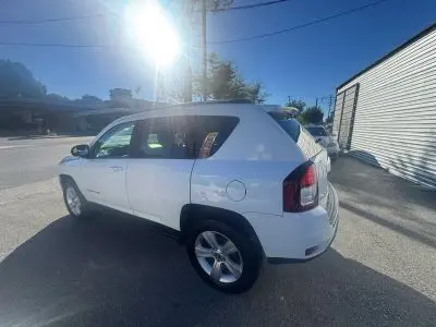2016 Jeep Compass Sport 4X4 photo 5