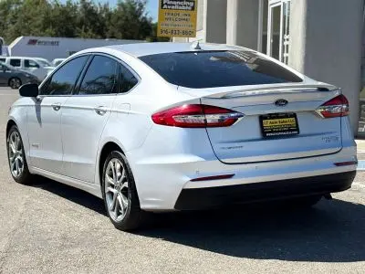 2019 Ford Fusion Titanium photo 4