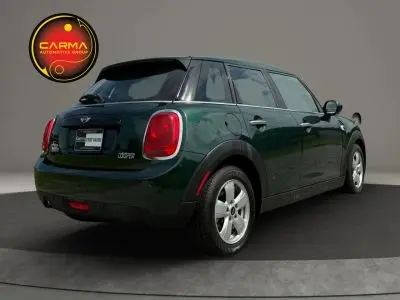 2018 MINI Cooper 4 Door photo 5
