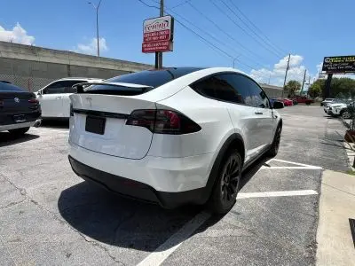 2023 Tesla Model X Long Range photo 4