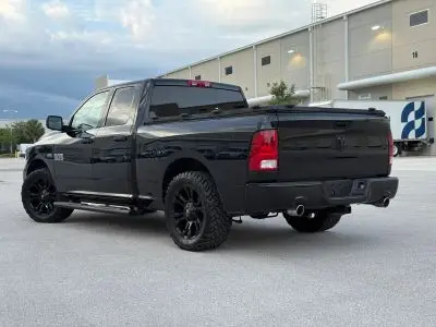 2014 RAM 1500 Express Quad Cab photo 4