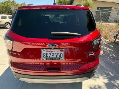 2017 Ford Escape SE photo 4