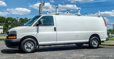 2019 Chevrolet Express 3500 Extended Work Van photo 2