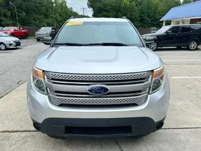 2014 Ford Explorer Base photo 4