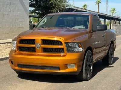 2012 RAM 1500 Express Regular Cab SWB photo 4