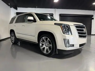 2015 Cadillac Escalade AWD Premium photo 3