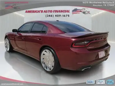 2017 Dodge Charger SE photo 5