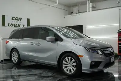 2019 Honda Odyssey LX photo 5