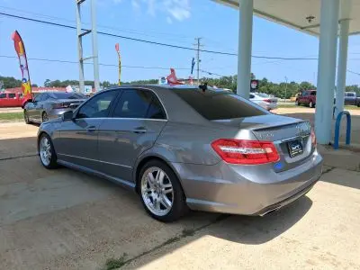 2011 Mercedes-Benz E-Class E350 Luxury 4MATIC photo 3