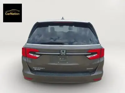 2023 Honda Odyssey Touring photo 5