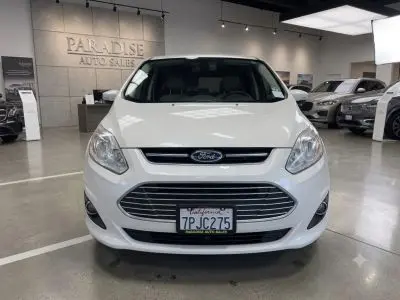 2015 Ford C-Max Energi SEL photo 2