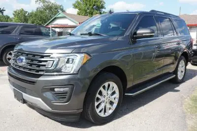 2020 Ford Expedition XLT photo 3