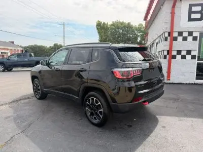2018 Jeep Compass Trailhawk 4X4 photo 3